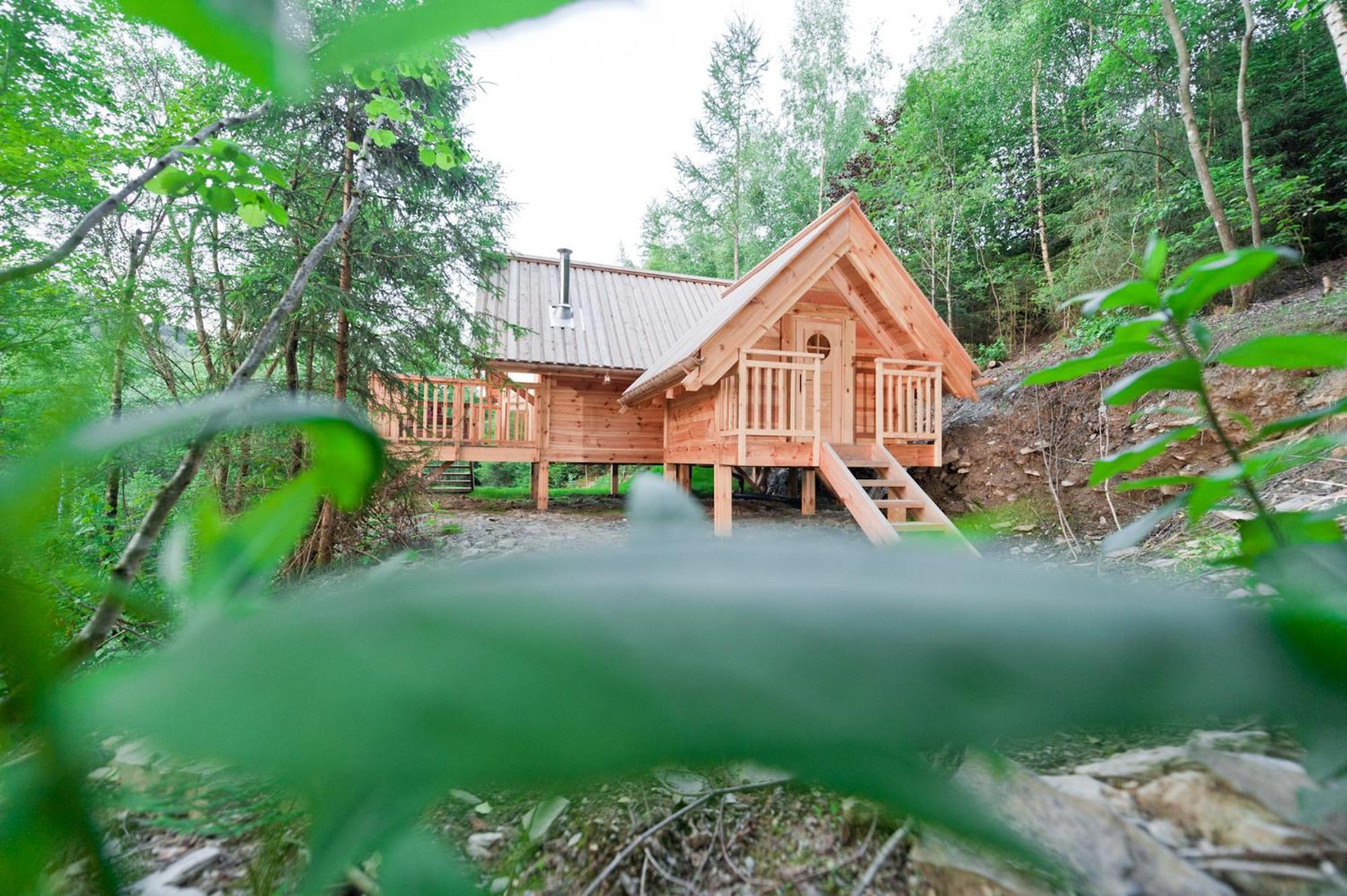 Les Cabanes De Rensiwez Mabompre Dış mekan fotoğraf