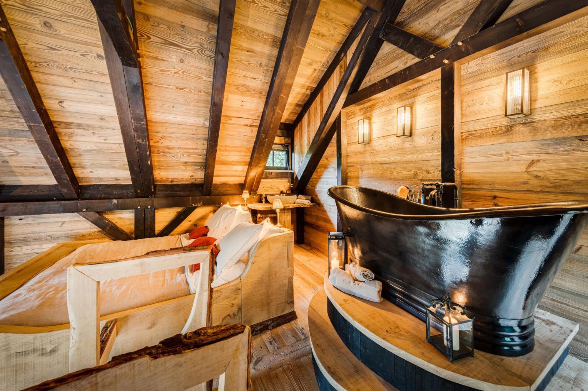 Les Cabanes De Rensiwez Mabompre Dış mekan fotoğraf