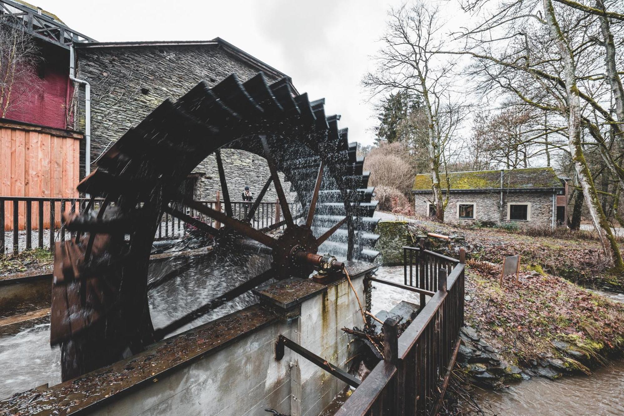 Les Cabanes De Rensiwez Mabompre Dış mekan fotoğraf